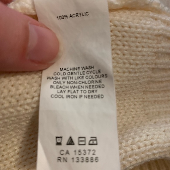 Cable-knit sweater - Picture 4 of 4